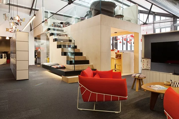 如何打造现代风格办公室设计空间